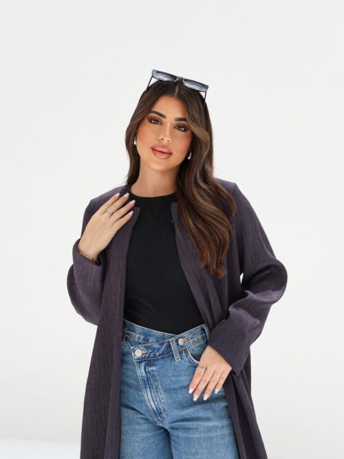 The mesan in dark perpul